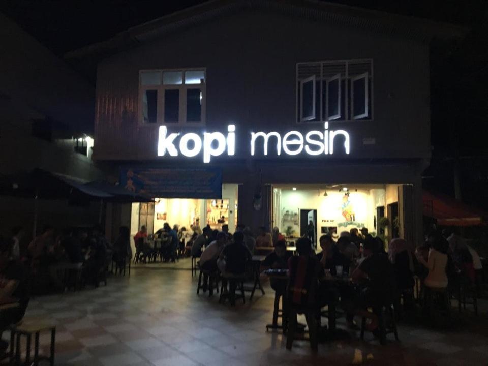 Cmk Apartmen Mutiara Tower 3 Bedroom Kota Bharu#Netflix Екстериор снимка