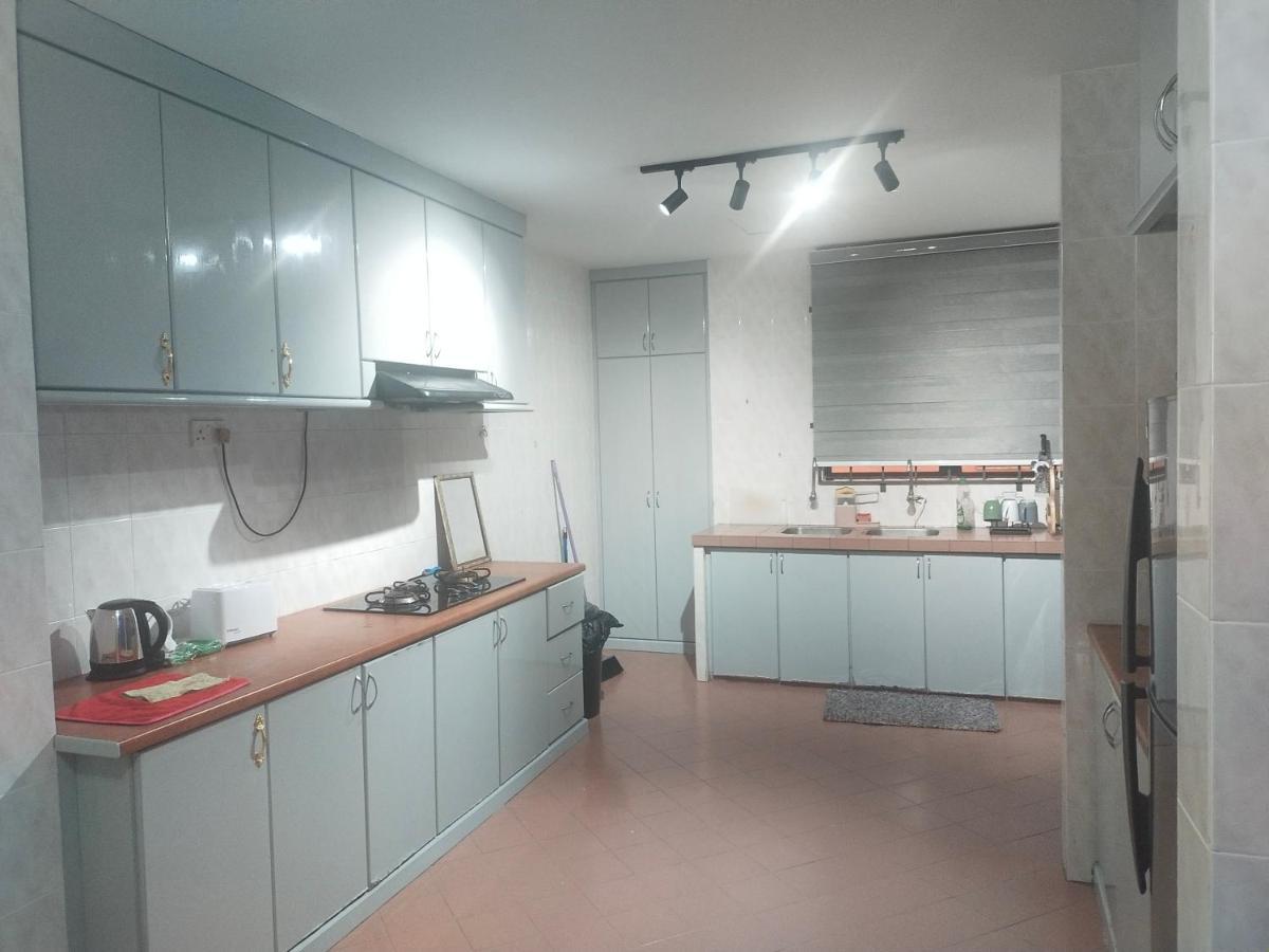 Cmk Apartmen Mutiara Tower 3 Bedroom Kota Bharu#Netflix Екстериор снимка