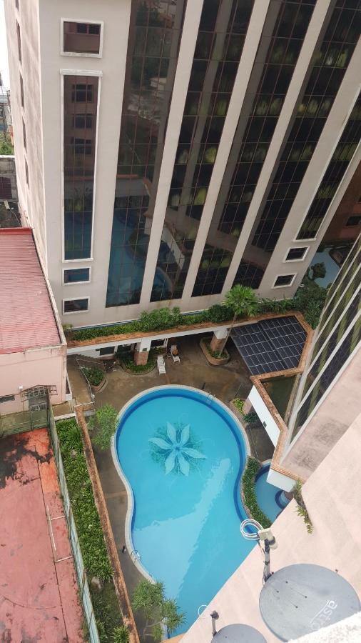 Cmk Apartmen Mutiara Tower 3 Bedroom Kota Bharu#Netflix Екстериор снимка